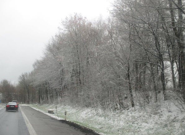 Skitransport mit dem Auto